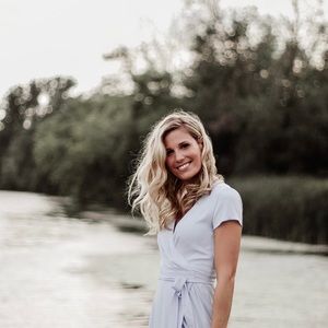 Meet your Posher, Marie eve